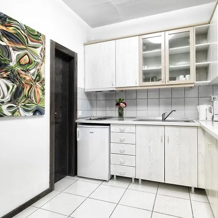 Hotel de apartamente Elia 4*