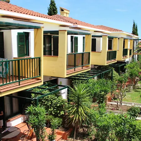 Elia Aparthotel Afytos