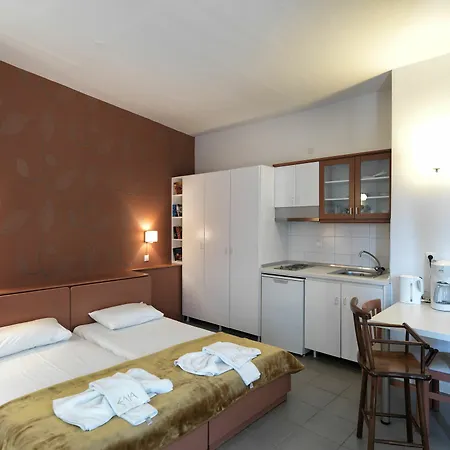 Aparthotel Elia