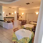 Elia 4* Afytos