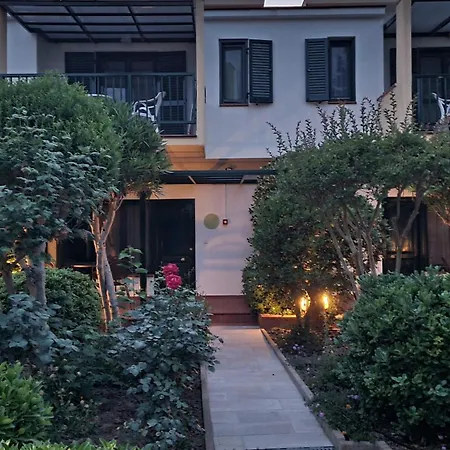 Elia 4* أفيتوس