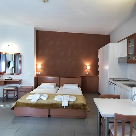 Hotel apartamentowy Elia 4*