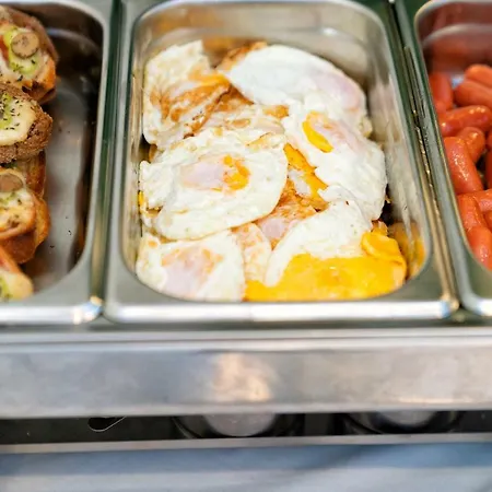 شقة فندقية Elia 4*