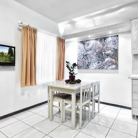 Hotel apartamentowy Elia