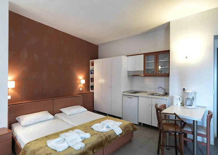 Hotel de apartamente Elia