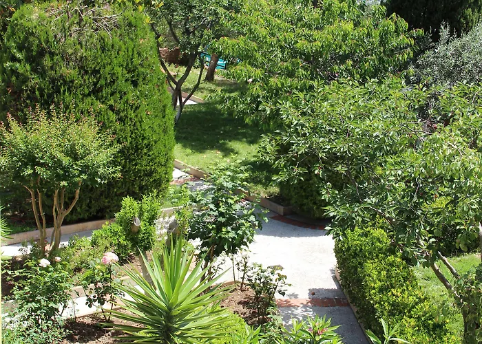 Hotel de apartamente Elia