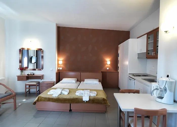 Hotel de apartamente Elia 4*